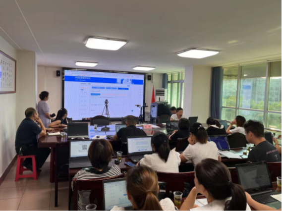 城关镇：规范市场主体“帮代办” 助力营商环境再优化